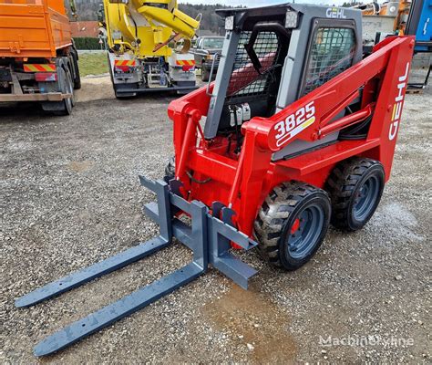 2001 gehl 3825 skid steer for sale|used gehl rt105 for sale.